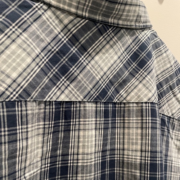 EUC Quiksilver plaid shirt - Picture 4 of 5